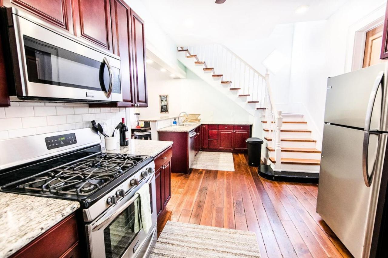 St. Ann Historic Creole 5 Bed-4ba Holiday home